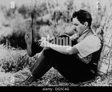 Charlie Chaplin, sur-ensemble du film, 'Modern Times', United Artists, 1936 Banque D'Images