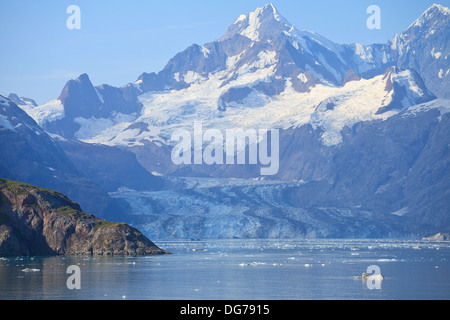 Glacier Bay scenics prises à partir d'un bateau de croisière de l'Alaska Banque D'Images