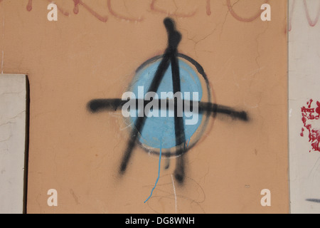 L'anarchie graffiti sur mur dans Rome Italie Banque D'Images