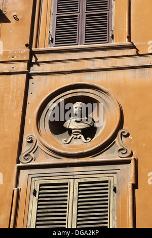 La façade de l'immeuble sur la via del Babuino street road à Rome Italie Banque D'Images