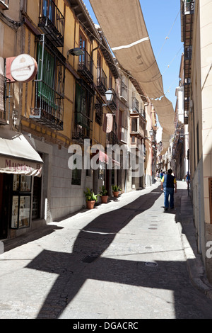 Petite allée à Tolède, Espagne Banque D'Images