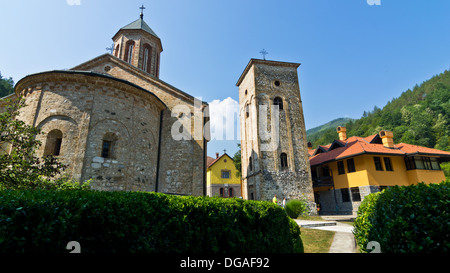 Entrée au monastère de Rača créée en 13. siècle, près de Tara national park Banque D'Images