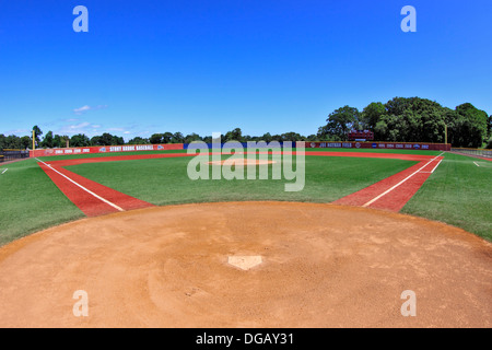 Sur le terrain de baseball Stony Brook Long Island New York Banque D'Images