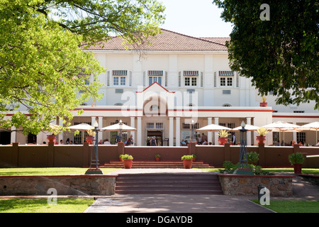 Le célèbre Victoria Falls Hotel colonial, le Zimbabwe, l'Afrique Banque D'Images