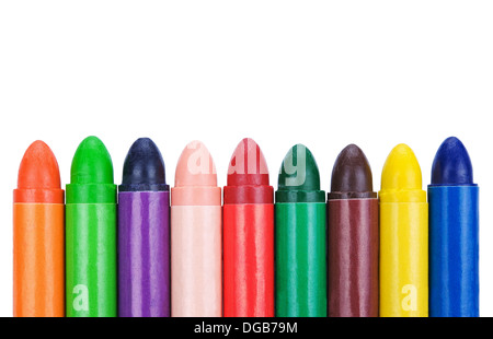 Plusieurs différentes couleurs crayons de cire isolé sur fond blanc Banque D'Images