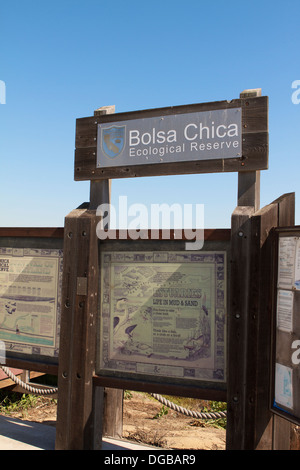 Un signe sur la Bolsa Chica et réserve naturelle écologique à Huntington Beach Californie Banque D'Images