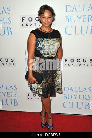 Los Angeles, CA, USA. 17 Oct, 2013. Donna Duplantier aux arrivées pour DALLAS BUYERS CLUB Premiere, l'Academy of Motion Picture Arts and Sciences (AMPAS), Los Angeles, CA, 17 octobre 2013. Credit : Dee Cercone/Everett Collection/Alamy Live News Banque D'Images