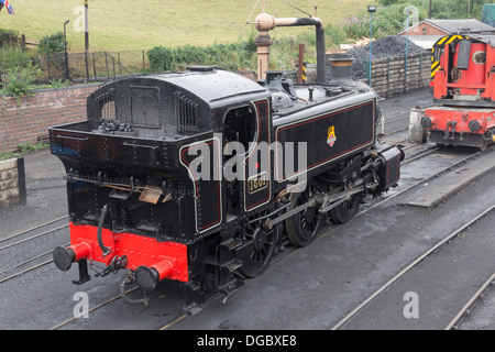 Conservé à 0-6-0 réservoir pannier n° 1501, Comité permanent dans la gare de triage à Bridgnorth, Severn Valley Railway. Banque D'Images