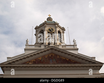 Détail de la façade de l'église de Saint Jacques-sur-Coudenberg Banque D'Images