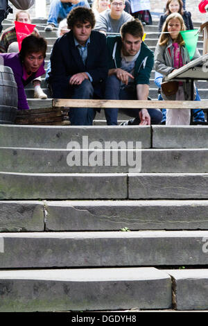 Bristol, Royaume-Uni. 19 octobre 2013. Une chaleur de l'Aplle Championnats du matériel roulant sur des étapes de Noël, Bristol Crédit : Rob Hawkins/Alamy Live News Banque D'Images