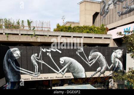 Des peintures murales réalisées par le flegme, Queen Elizabeth Hall, Southbank, Londres. Banque D'Images