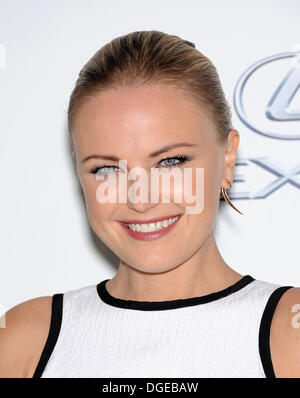 Burbank, Californie, USA. 19 Oct, 2013. Malin Akerman arrive pour l'Media Awards 2013 sur la Warner Bros Studio Lot. © Lisa O'Connor/ZUMAPRESS.com/Alamy Live News Banque D'Images