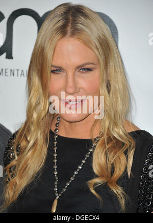 Los Angeles, Californie, USA. 19 Oct, 2013. Daryl Hannah participant à la 23e Annual Environmental Media Awards tenue à la Warner Bros Studios de Burbank, Californie le 19 octobre 2013. L'année 2013. © D. Long/Globe Photos/ZUMAPRESS.com/Alamy Live News Banque D'Images