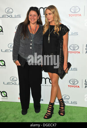 Los Angeles, Californie, USA. 19 Oct, 2013. Camryn Manheim ; Daryl Hannah participant à la 23e Annual Environmental Media Awards tenue à la Warner Bros Studios de Burbank, Californie le 19 octobre 2013. L'année 2013. © D. Long/Globe Photos/ZUMAPRESS.com/Alamy Live News Banque D'Images