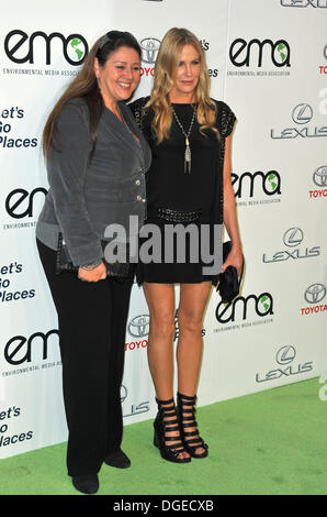 Los Angeles, Californie, USA. 19 Oct, 2013. Camryn Manheim ; Daryl Hannah participant à la 23e Annual Environmental Media Awards tenue à la Warner Bros Studios de Burbank, Californie le 19 octobre 2013. L'année 2013. © D. Long/Globe Photos/ZUMAPRESS.com/Alamy Live News Banque D'Images