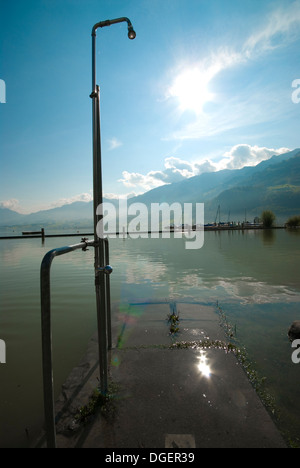 Aire de camping dans l'eau à Giswil Suisse Banque D'Images