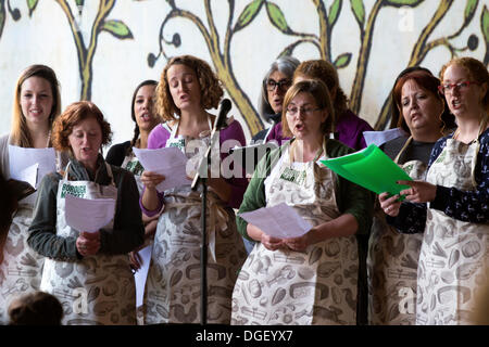 Londres, Royaume-Uni. 20 Oct, 2013. Le jour de la pomme festival at Borough Market, Southwark, Londres, Angleterre, Royaume-Uni. 20 octobre 2013. Crédit : Simon Balson/Alamy Live News Banque D'Images