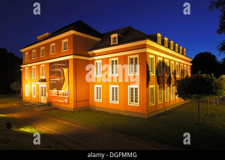 Ludwig der Nachtaufnahme Galerie Schloss Oberhausen, Ruhr, Allemagne Banque D'Images