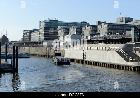 Port de Hambourg, Gruner  + Jahr Publishing House, Port, Baumwall, Hambourg Banque D'Images