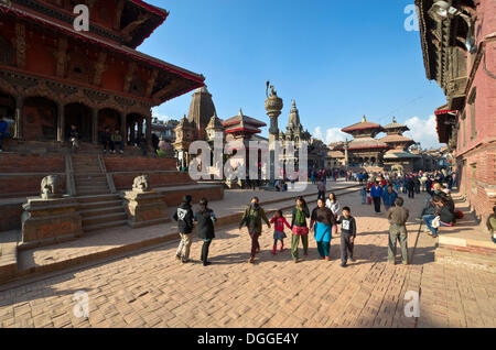 Des temples hindous et des monuments bouddhiques sur Patan Durbar Square, Patan, Lalitpur, District Zone Bagmati, Népal Banque D'Images