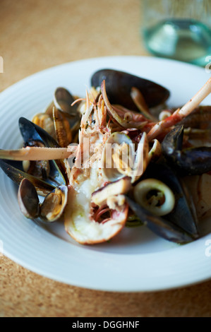 Nature morte au plat de fruits de mer Banque D'Images