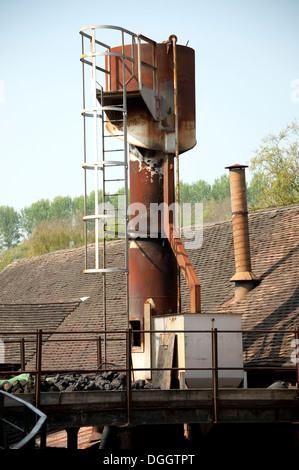 Acier rouillé sur pare-étincelles Fonderie Forge Banque D'Images