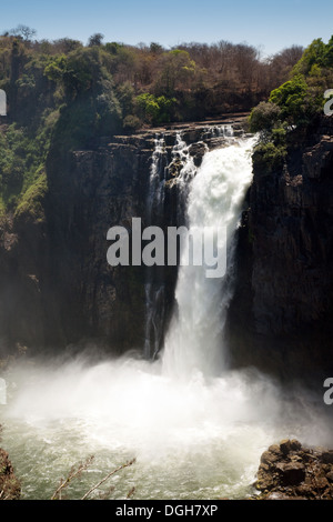 Devil's cataract, l'extrémité ouest des chutes Victoria, Victoria Falls National Park, Zimbabwe, Africa Banque D'Images
