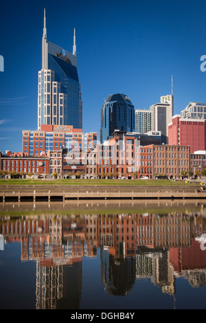 Toits de Nashville, au Tennessee et de la Cumberland River, USA Banque D'Images