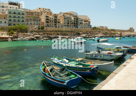 Le port à Xlendi Bay, Gozo, Malte Banque D'Images