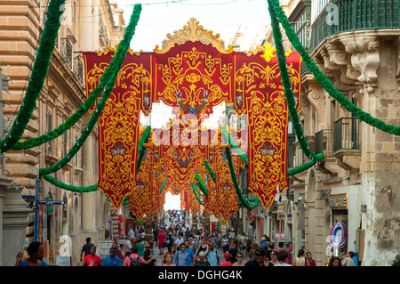 Festa Décorations, Republic Street, Valletta, Malte Banque D'Images