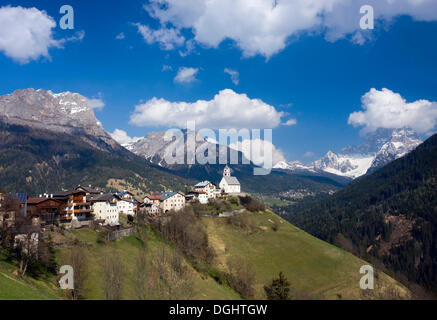 Colle Santa Lucia, Dolomites, Italie, Europe Banque D'Images