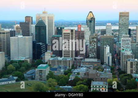 Vue de Montréal depuis le mont Royal Belvedere, Montréal, Quebec Province, Canada Banque D'Images