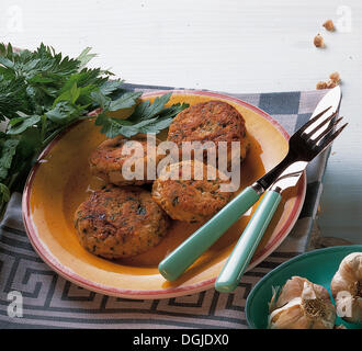 Beignets de pois chiches, cuisine complète, Grèce. Banque D'Images