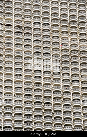 Vacances des balcons sur un immeuble de la ville de Bangkok. Banque D'Images