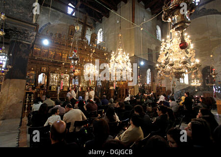 Eglise de la naissance, la vue de l'intérieur, Bethléem, Cisjordanie, Israël, Moyen Orient Banque D'Images