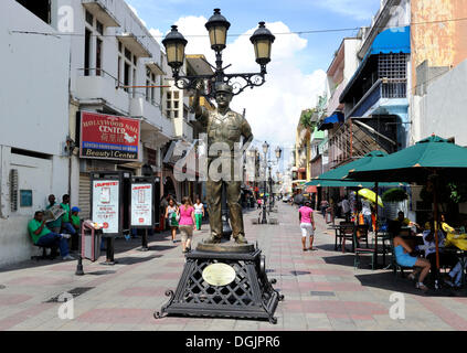 Rue commerçante, Calle El Conde, Santo Domingo, République dominicaine, Caraïbes Banque D'Images