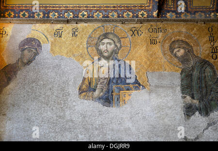 Deesis mosaïque, Jésus le Christ entre la Vierge Marie et Jean le Baptiste, Sainte-Sophie, Ayasofya, patrimoine culturel mondial de l'UNESCO Banque D'Images