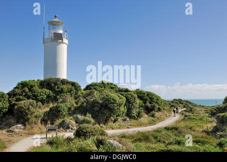 Phare de Cape Fowlwind près de Westport, Mer de Tasman, côte ouest, île du Sud, Nouvelle-Zélande Banque D'Images