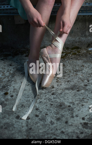 Ballerine chaussure ballet sur ruban de liage Banque D'Images