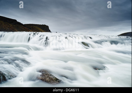 Cascade de Gullfoss, la rivière Hvita, au sud-ouest de l'Islande Banque D'Images