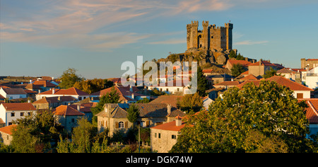 Le Portugal, la Beira Alta, Penedono castle Banque D'Images