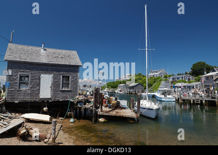 Menemsha Harbour village de pêcheurs. Banque D'Images