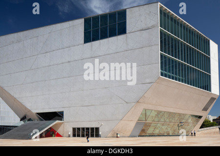 L'extérieur de la salle de concerts Casa da Musica de Porto. Banque D'Images