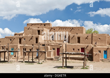 Logements à Taos Adobe. Banque D'Images