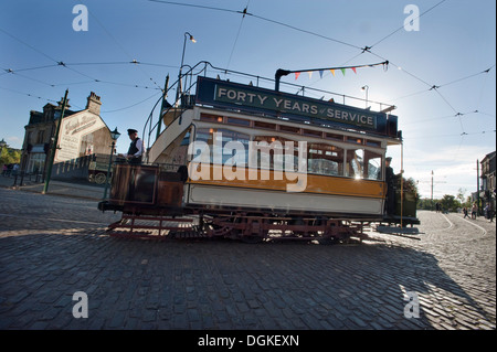 Ancien Tramway de musée à ciel ouvert dans le nord de l'Angleterre Banque D'Images