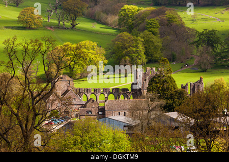 Demeure du 12ème siècle Llanthony Priory, dans la vallée de Ewyas. Banque D'Images