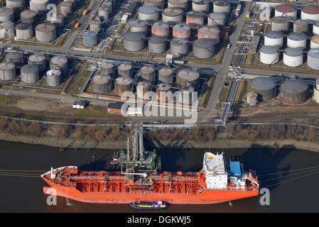 Vue aérienne, Gionanni Dupeg DP au pétrolier Terminal Vopak Hambourg, sur le canal de Rethe, Hambourg, Hambourg, Hambourg, Allemagne Banque D'Images