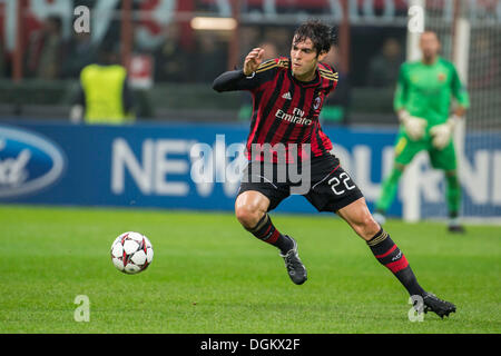 Kaka (Milan), 22 octobre 2013 - Football : Football / Ligue des Champions Groupe H match entre l'AC Milan 1-1 FC Barcelone au Stadio Giuseppe Meazza de Milan, Italie. (Photo de Maurizio Borsari/AFLO) Banque D'Images