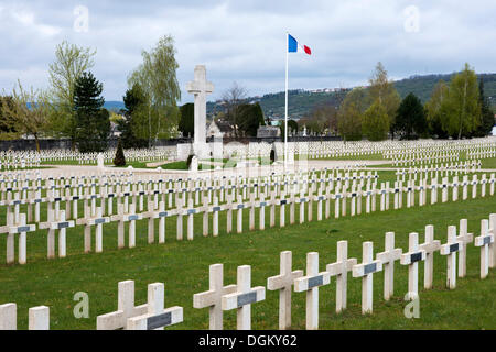 Cimetière militaire, bataille de Verdun, Première Guerre mondiale, Verdun, Lorraine, France, Europe Banque D'Images