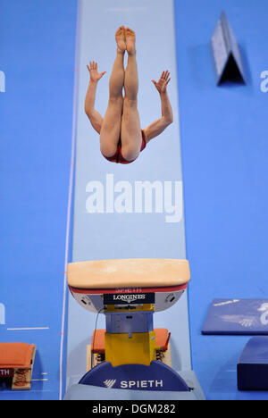 Kristin Klarenbach, Canada, voltige, EnBW, 2009 Coupe du Monde de Gymnastique Porsche-Arena, Stuttgart, Bade-Wurtemberg Banque D'Images